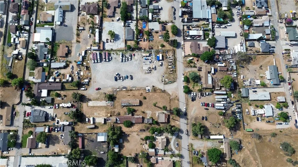 4118 Vernon Jurupa Valley, CA 92509