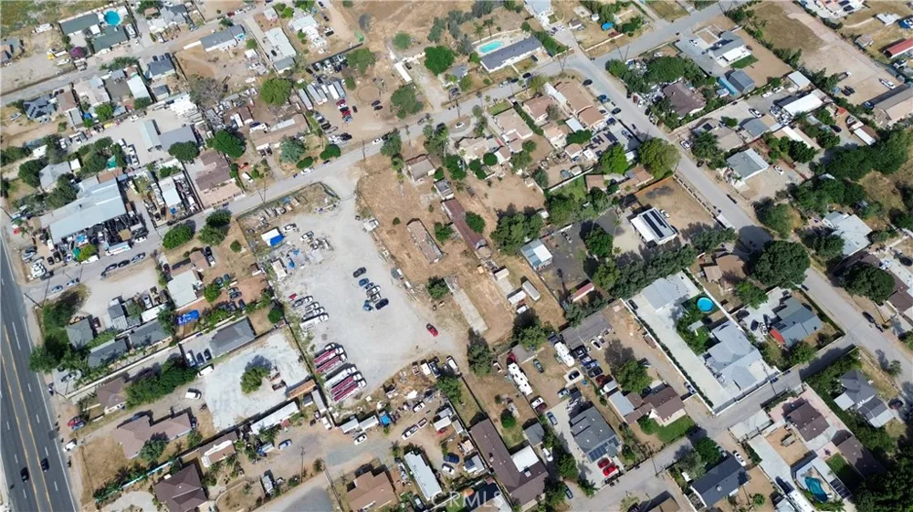 4118 Vernon Jurupa Valley, CA 92509