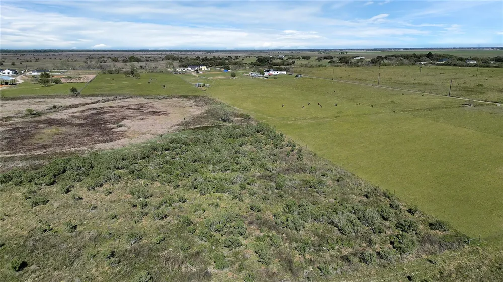 9309 Cr 264 Road East Bernard, TX 77435