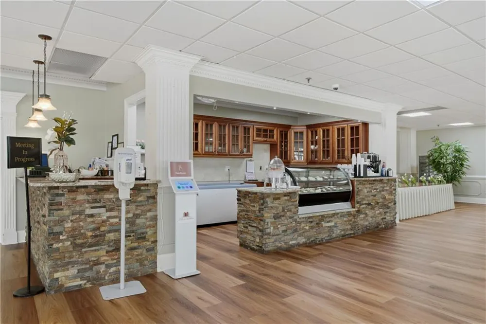 300 Johnson Ferry Road #B915 Sandy Springs, GA 30328