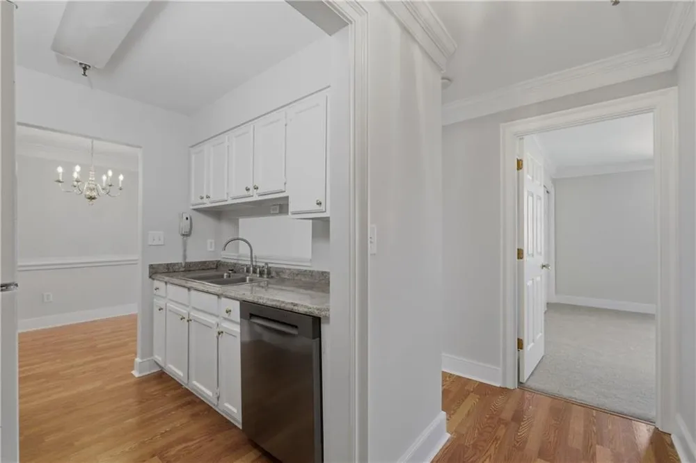 300 Johnson Ferry Road #B915 Sandy Springs, GA 30328