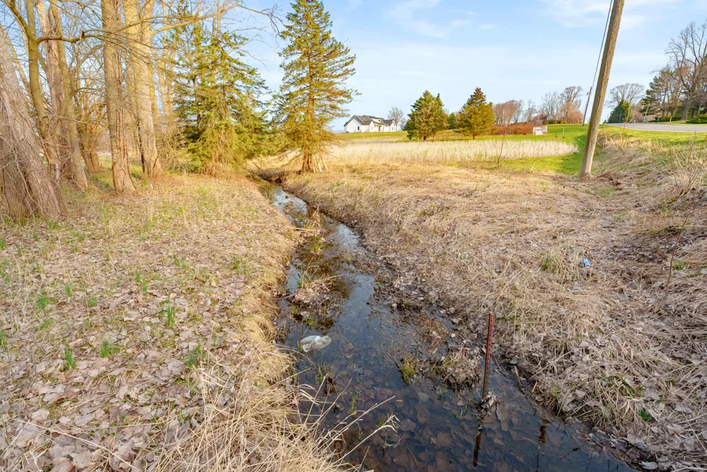 2 S Scottdale Road Berrien Springs, MI 49103