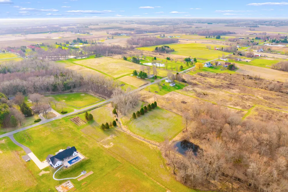 2 S Scottdale Road Berrien Springs, MI 49103