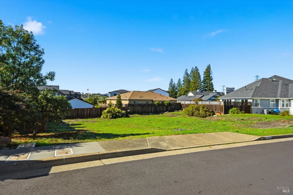 3639 Turnberry Circle Santa Rosa, CA 95403