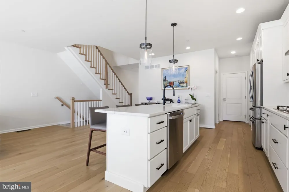 12 SPRING MILL ROAD Ivyland, PA 18974