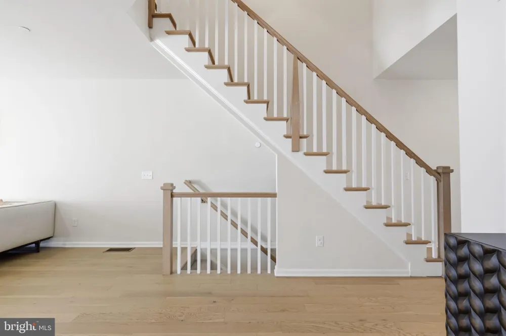 12 SPRING MILL ROAD Ivyland, PA 18974
