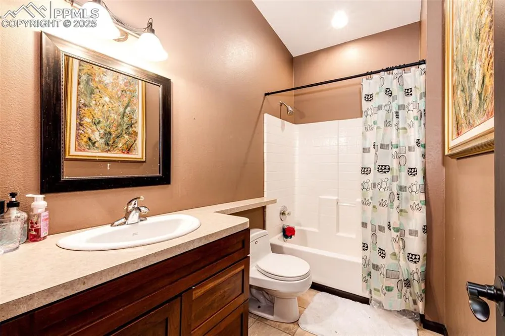 22903 County Road 15-21 Elbert, CO 80106