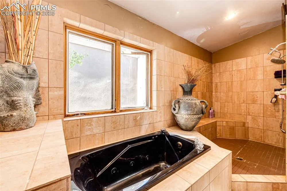 22903 County Road 15-21 Elbert, CO 80106