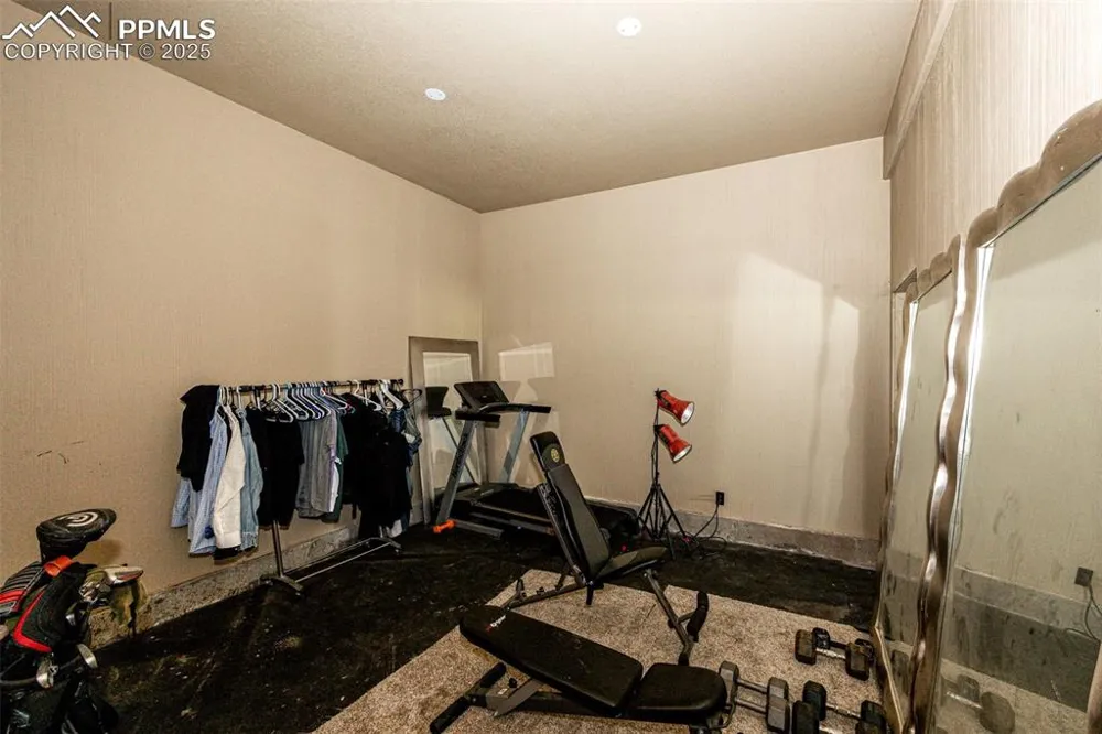 22903 County Road 15-21 Elbert, CO 80106
