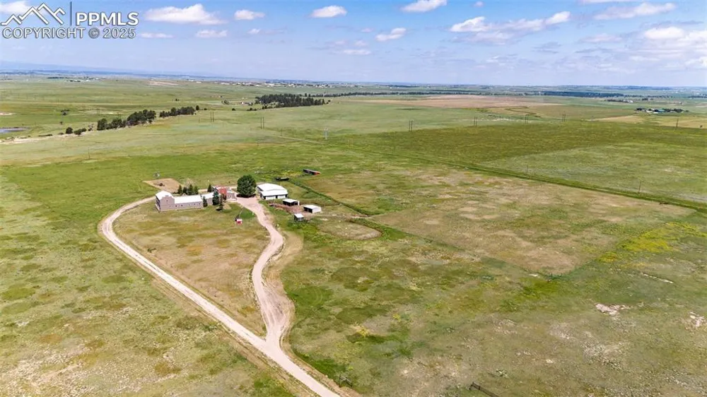 22903 County Road 15-21 Elbert, CO 80106