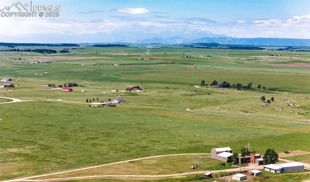 22903 County Road 15-21 Elbert, CO 80106