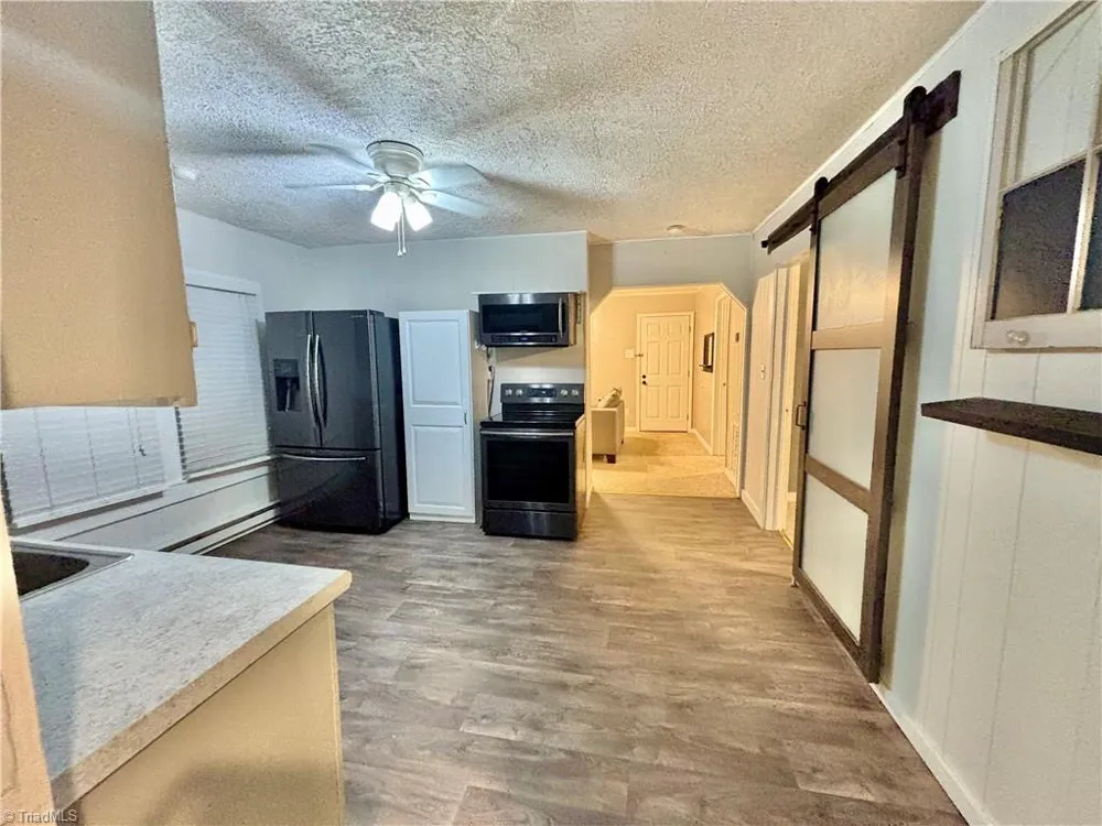 1072 Grassy Knob Road Pilot Mountain, NC 27041
