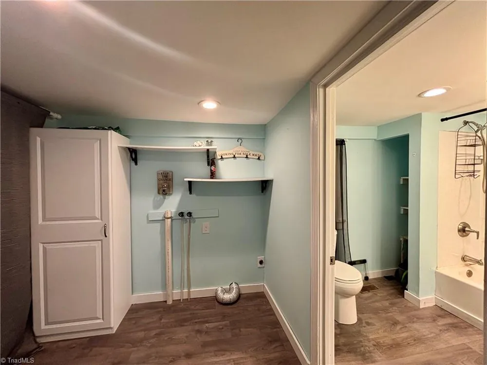 1072 Grassy Knob Road Pilot Mountain, NC 27041