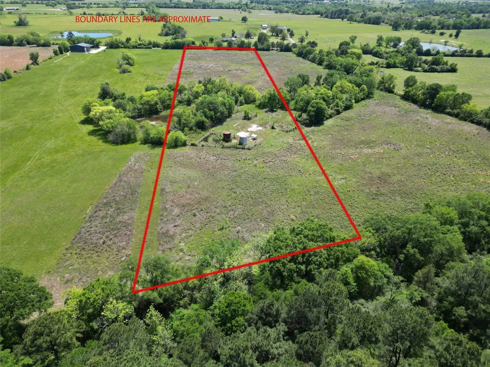10 Cr 3495 Lovelady, TX 75851