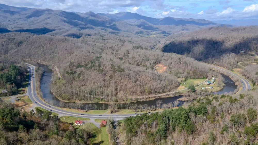 Smoky Cove Rd Whittier, NC 28789