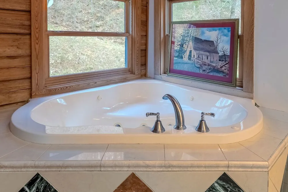 Smoky Cove Rd Whittier, NC 28789