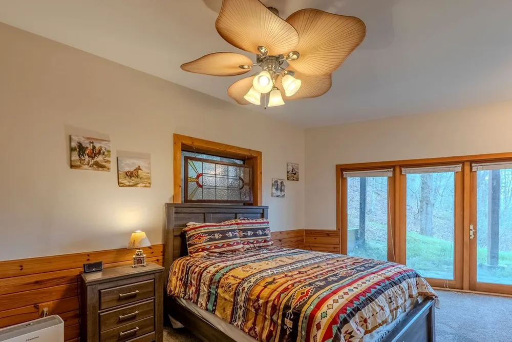 Smoky Cove Rd Whittier, NC 28789