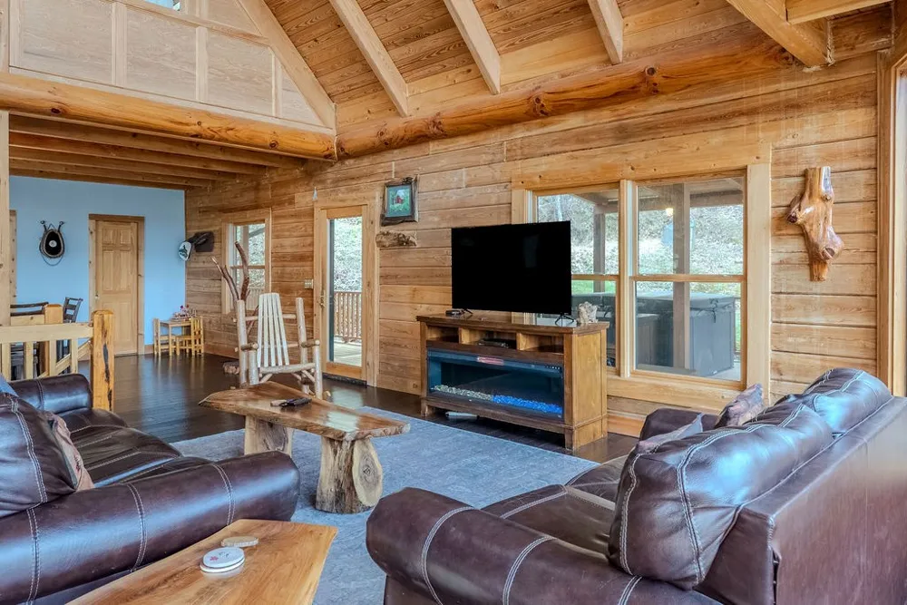 Smoky Cove Rd Whittier, NC 28789