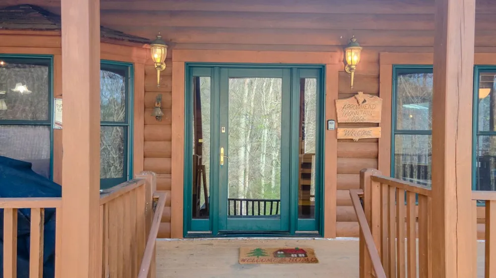 Smoky Cove Rd Whittier, NC 28789