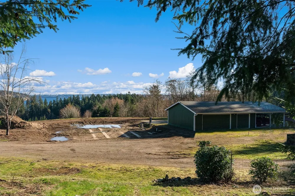 1157 12th Avenue Fox Island, WA 98333