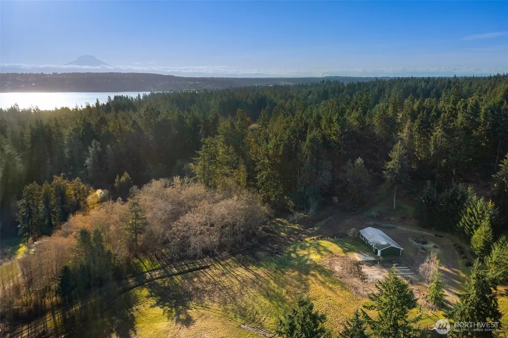 1157 12th Avenue Fox Island, WA 98333