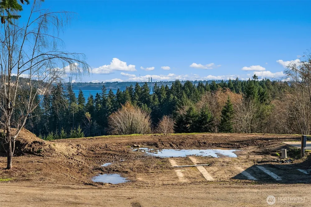 1157 12th Avenue Fox Island, WA 98333
