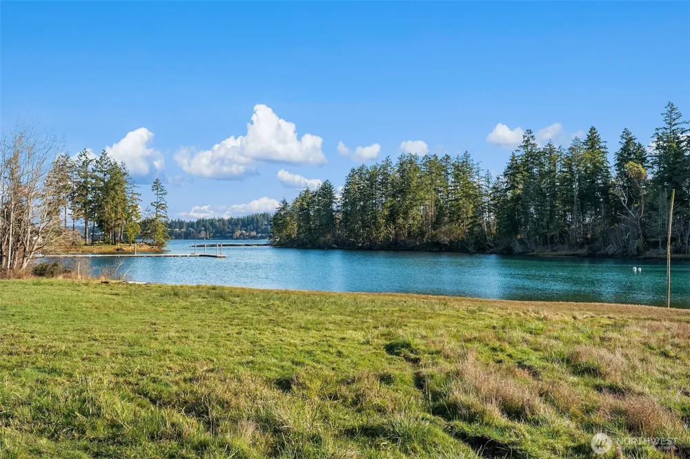 1157 12th Avenue Fox Island, WA 98333