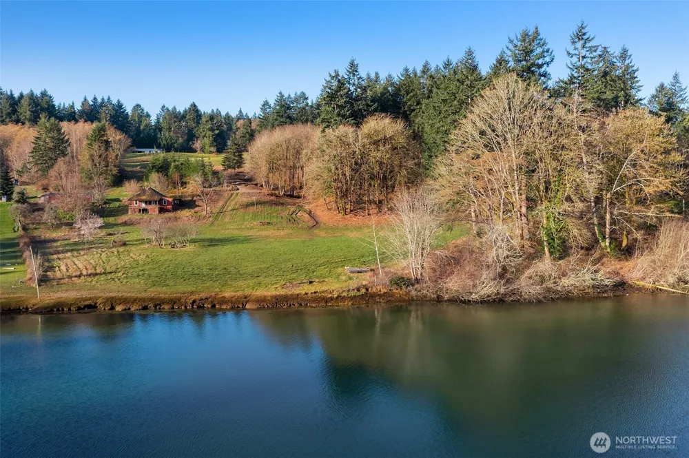 1157 12th Avenue Fox Island, WA 98333