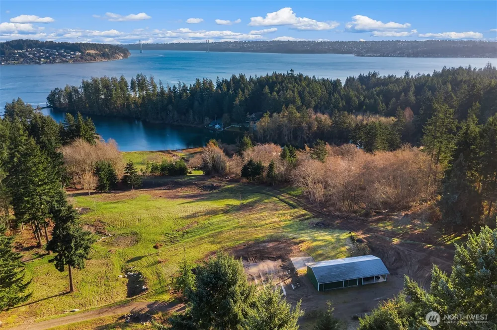 1157 12th Avenue Fox Island, WA 98333