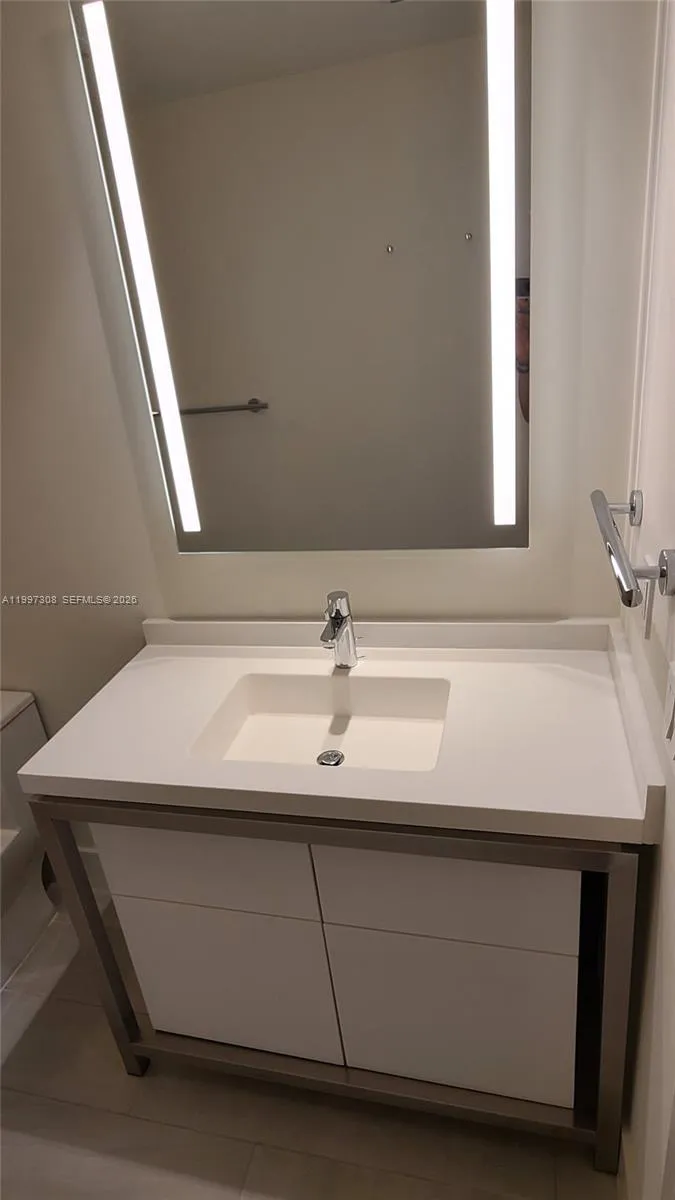 2000 Metropica Way #505 Sunrise, FL 33323