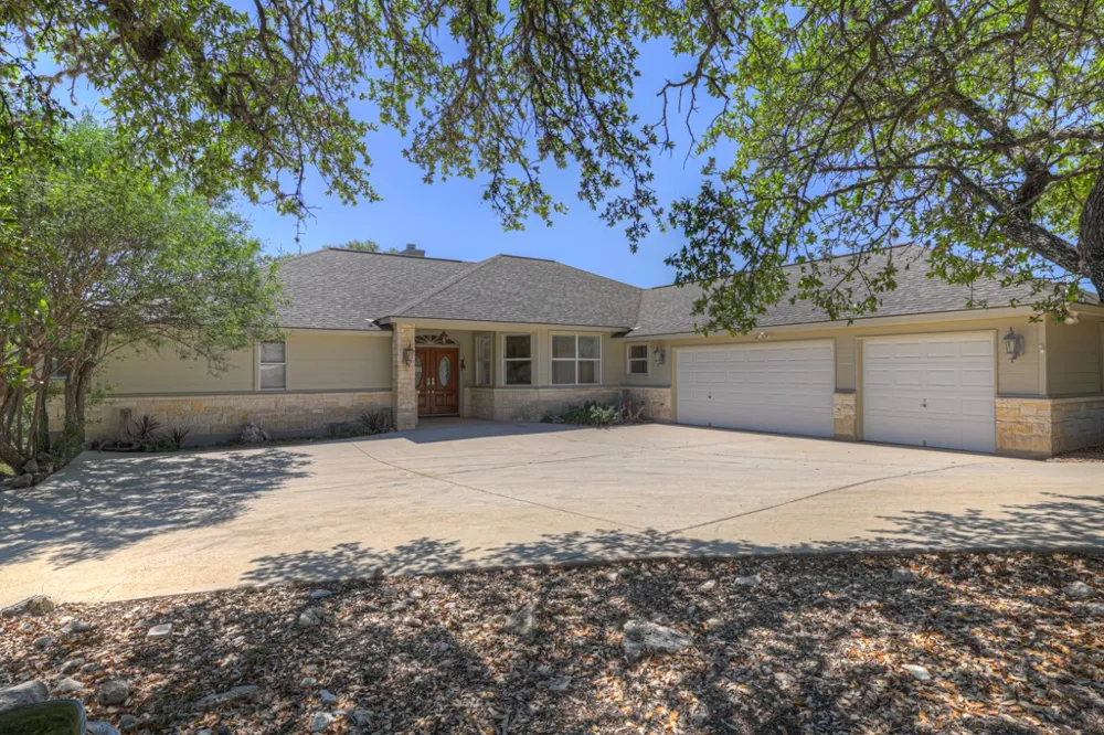 1000 BAMC DRIVE Canyon Lake, TX 78133