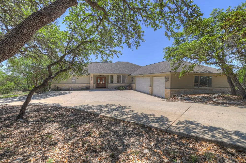 1000 BAMC DRIVE Canyon Lake, TX 78133