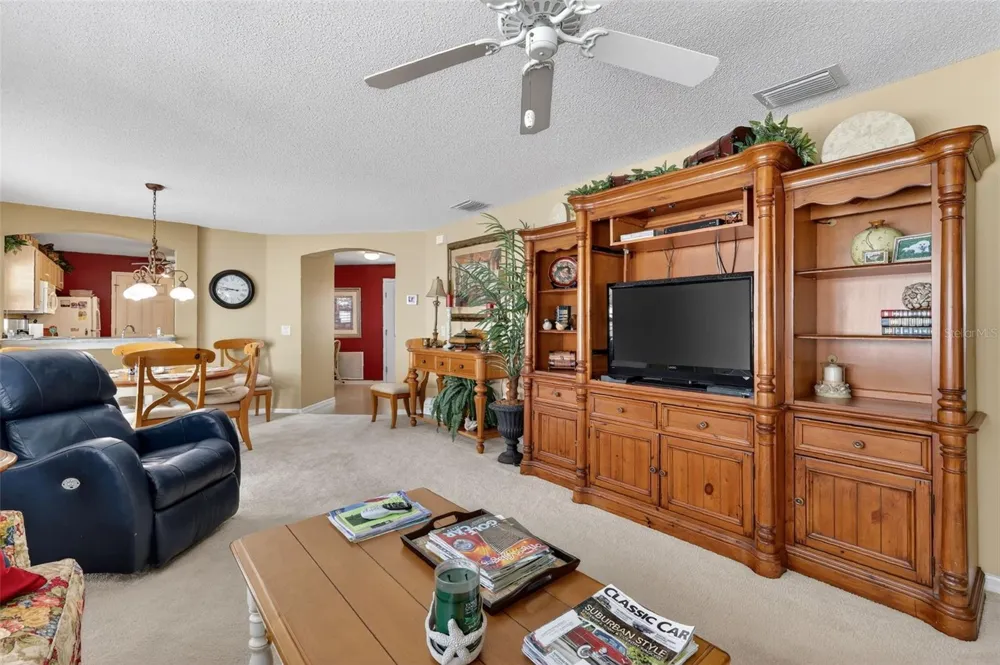 1808 PEACHTREE AVENUE The Villages, FL 32162