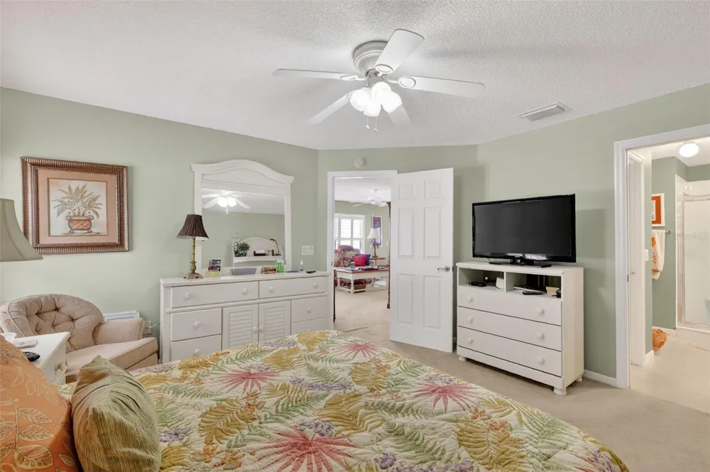 1808 PEACHTREE AVENUE The Villages, FL 32162