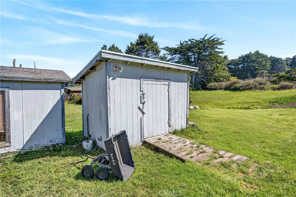 18801 Highway 1 Fort Bragg, CA 95437