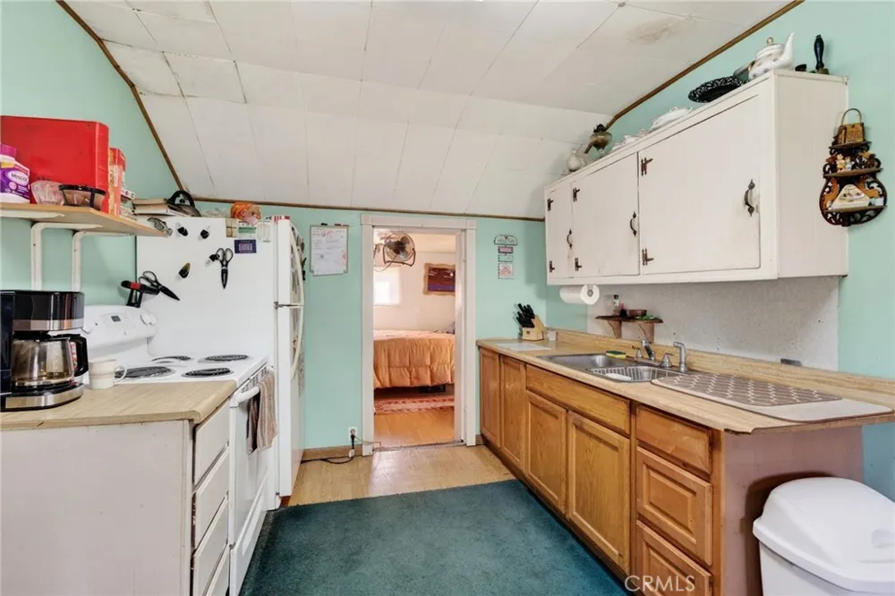 18801 Highway 1 Fort Bragg, CA 95437