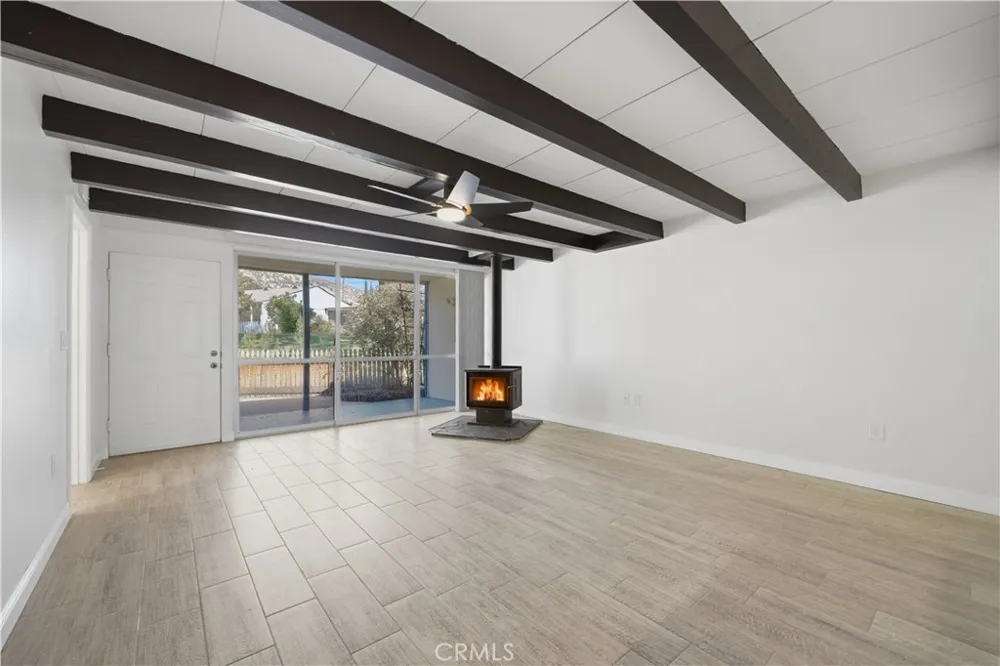 600 Gibbel Hemet, CA 92543