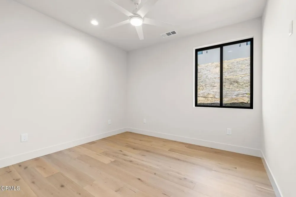 872 Via Ondulando Ventura, CA 93003