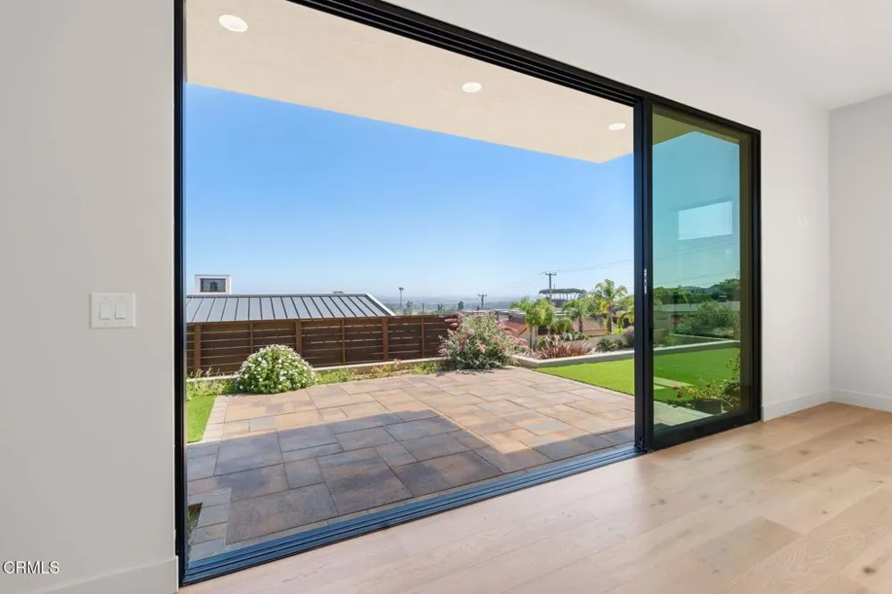872 Via Ondulando Ventura, CA 93003