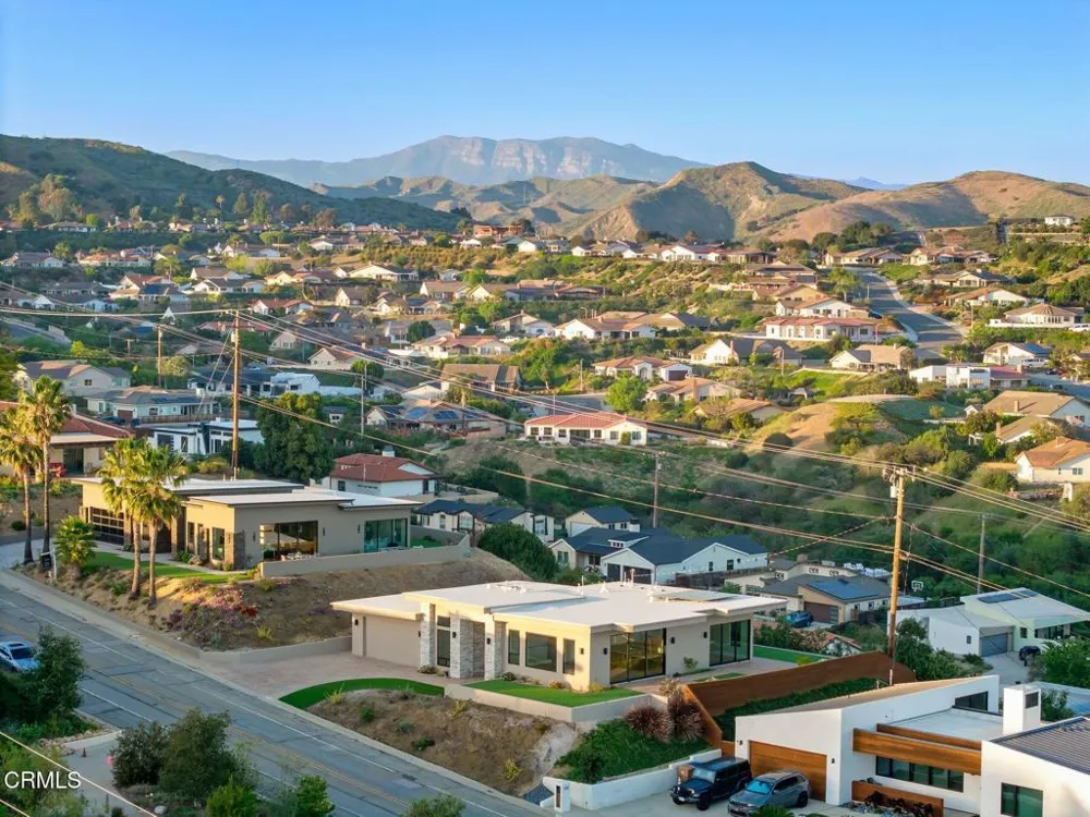872 Via Ondulando Ventura, CA 93003