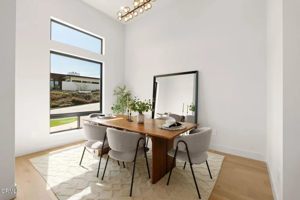 872 Via Ondulando Ventura, CA 93003