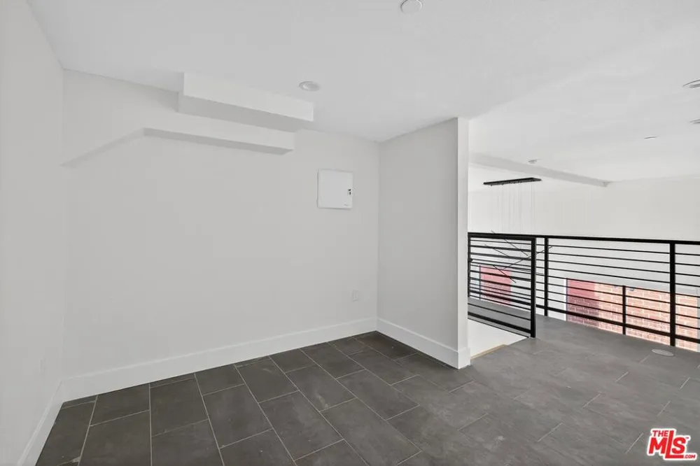 2412 Eads Street #2 Los Angeles, CA 90031