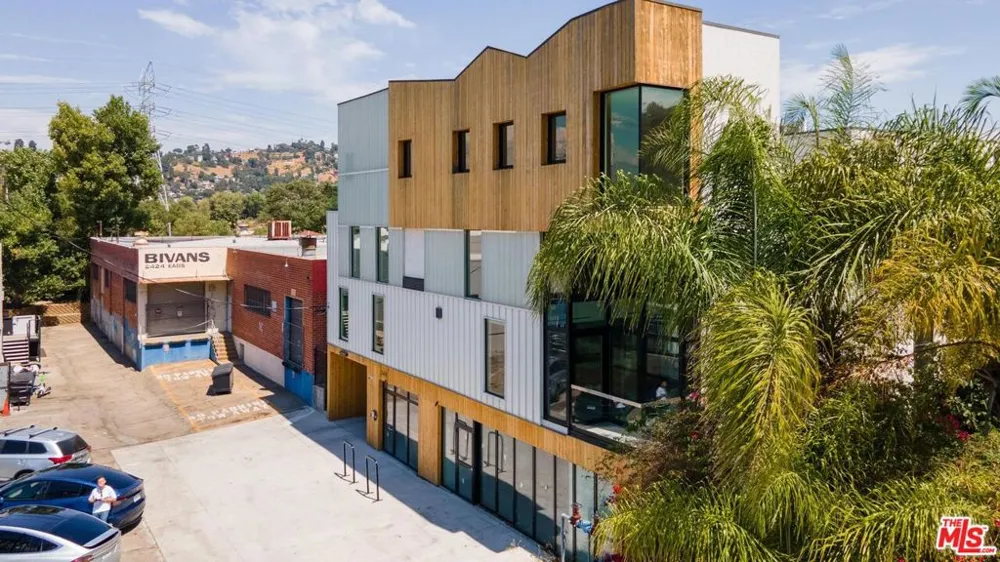 2412 Eads Street #2 Los Angeles, CA 90031