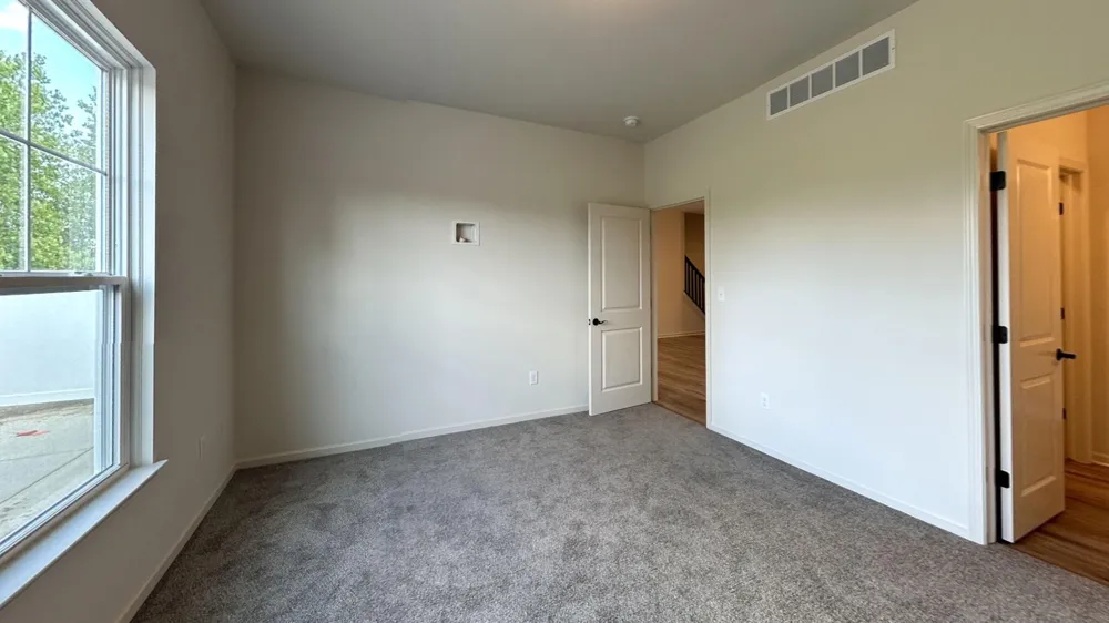 4268 Plum Village Circle #38 Monroe, MI 48161