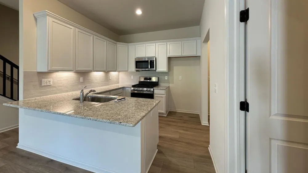 4262 Plum Village Circle #41 Monroe, MI 48161