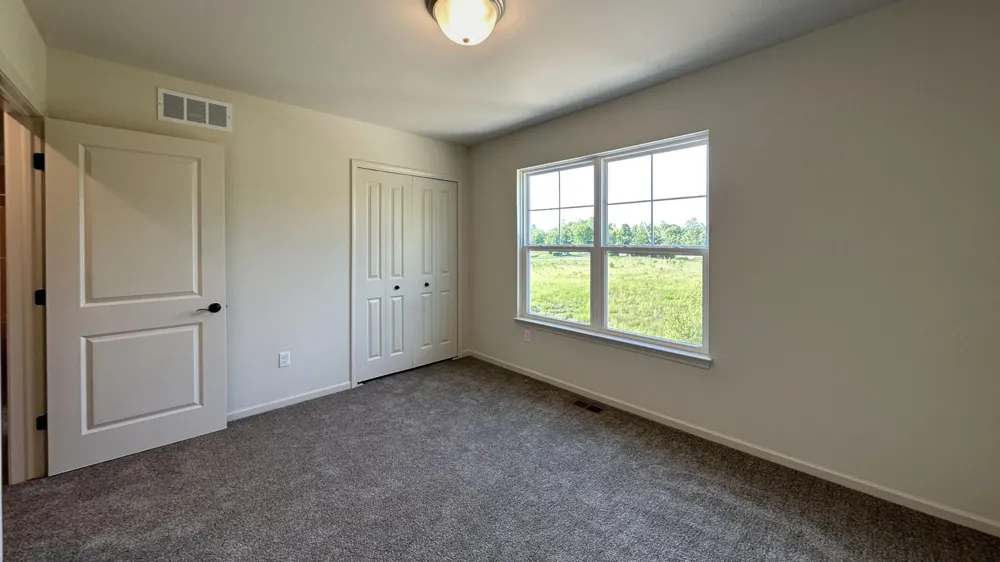 4262 Plum Village Circle #41 Monroe, MI 48161
