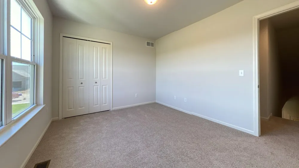 4262 Plum Village Circle #41 Monroe, MI 48161