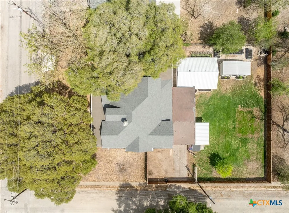 604 Saint Michael Street Gonzales, TX 78629