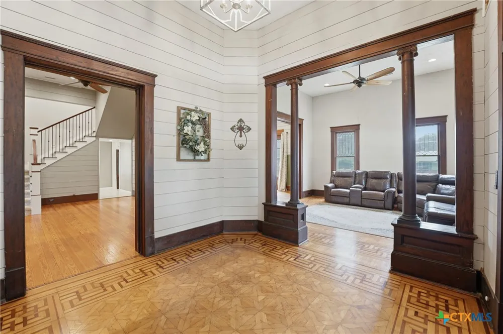 604 Saint Michael Street Gonzales, TX 78629