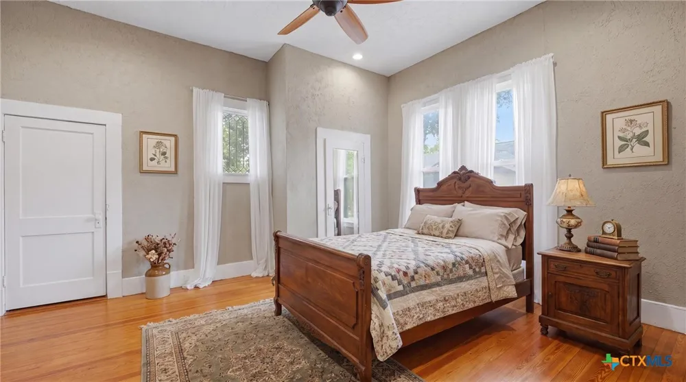 604 Saint Michael Street Gonzales, TX 78629